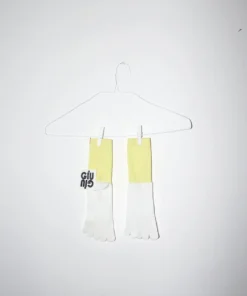 Giu Giu Accessories Air Reflexology Sock Ivory