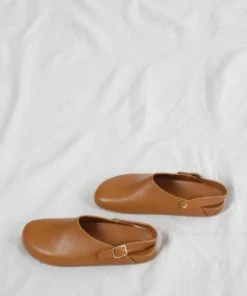 Beatrice Valenzuela Clog Cajeta Shoes