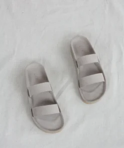 Lauren Manoogian Raw Band Sandal Gris