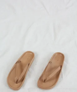 Lauren Manoogian Shoes Zori Sandal Natural