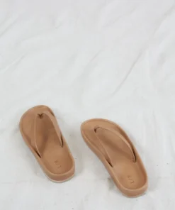 Lauren Manoogian Shoes Zori Sandal Natural