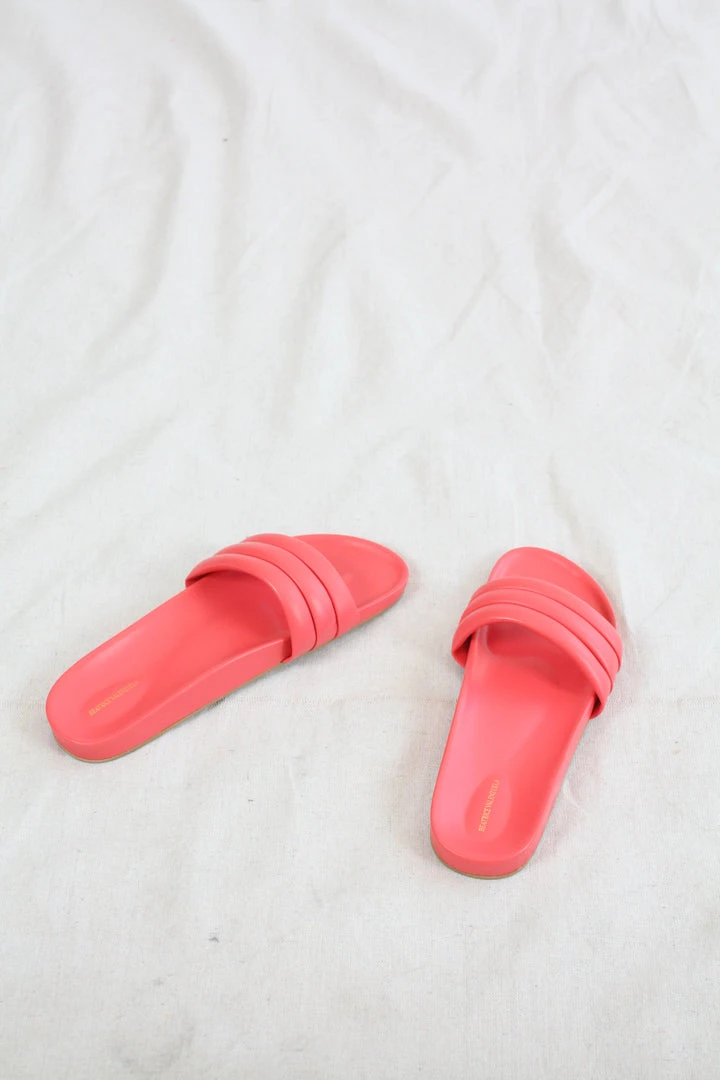 Beatrice Valenzuela Monocolor Sandalia Cochineal Shoes 5 Beatrice Valenzuela Monocolor Sandalia Cochineal Shoes