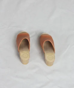 No.6 Daria Clog On Mid Heel Caramel