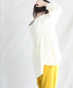 Black Crane Petal Top Cream