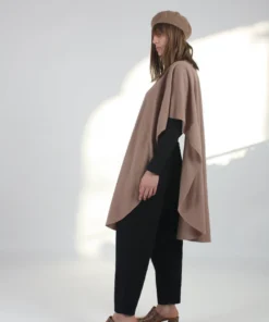 Black Crane Poncho Camel Wool Outerwear