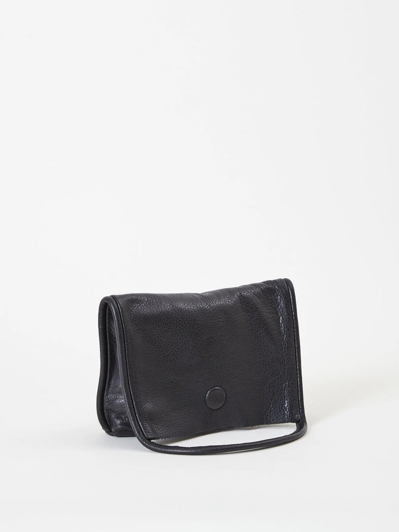 ARE Studio Mano Clutch Onyx Accessories 3 ARE Studio Mano Clutch Onyx Accessories