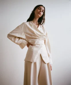 Shaina Mote Hira Top Crema