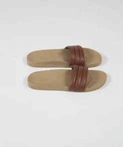 Beatrice Valenzuela Men's Classic Sandalia Pebbled Brown